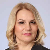 Инна Исаева